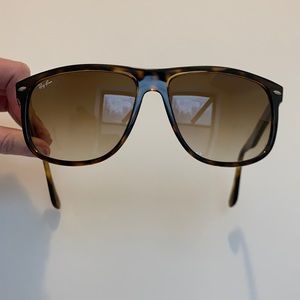 RB 4147 Tortoise Sunglasses
